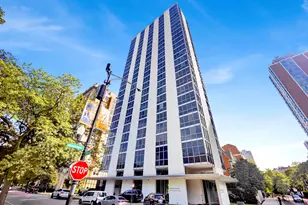 1555 N Dearborn Pkwy, Chicago, IL 60610 - Photo 1