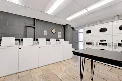 1555 N Dearborn Parkway #8c, Chicago, IL 60610 - Photo 21