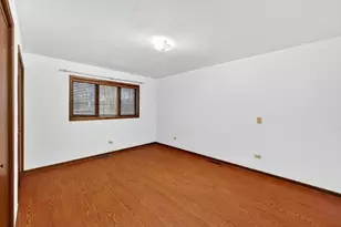 938 Duvall Dr, Woodstock, IL 60098 - Photo 13