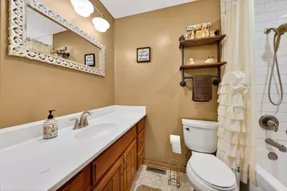 938 Duvall Drive, Woodstock, IL 60098 - Photo 11