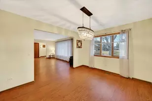 938 Duvall Dr, Woodstock, IL 60098 - Photo 7