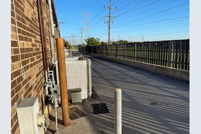 1101 Weiland Road, Buffalo Grove, IL 60089 - Photo 23