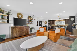 1335 Wilmot Rd, Deerfield, IL 60015 - Photo 7