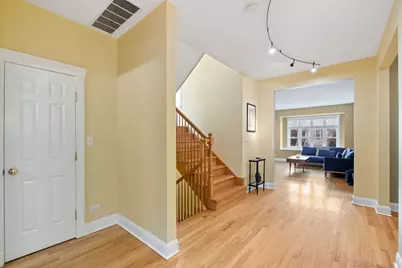 323 Sherman Avenue, Evanston, IL 60202 - Photo 11