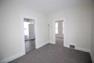 12814 Greenwood Ave, Blue Island, IL 60406 - Photo 7