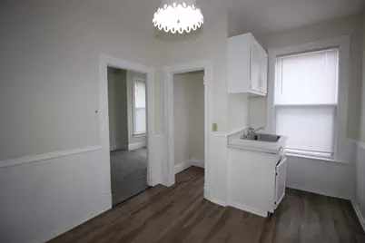 12814 Greenwood Avenue, Blue Island, IL 60406 - Photo 11