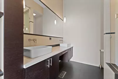 2408 W Rice Street #401, Chicago, IL 60622 - Photo 13