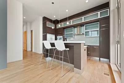 2408 W Rice Street #401, Chicago, IL 60622 - Photo 9