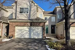 1904 Maureen Dr, Hoffman Estates, IL 60192 - Photo 1