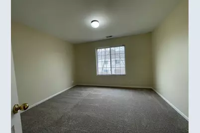 1904 Maureen Drive #27-3, Hoffman Estates, IL 60192 - Photo 13