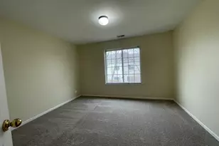 1904 Maureen Dr, Hoffman Estates, IL 60192 - Photo 13