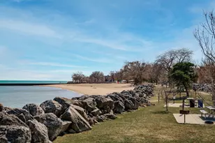 620 Sheridan Square, Evanston, IL 60202 - Photo 17