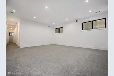 1228 W Wellington Avenue, Chicago, IL 60657 - Photo 37