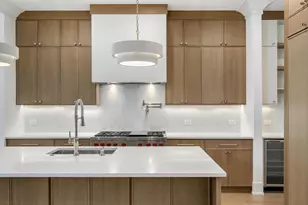 1228 W Wellington Ave, Chicago, IL 60657 - Photo 15