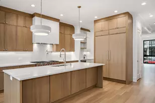 1228 W Wellington Ave, Chicago, IL 60657 - Photo 13