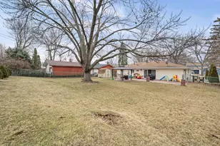 625 Morton St, Hoffman Estates, IL 60169 - Photo 15