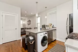 2045 N Wolcott Ave, Chicago, IL 60614 - Photo 9