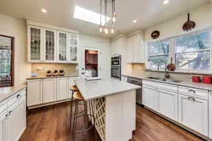 2700 W Carmen Ave, Chicago, IL 60625 - Photo 5