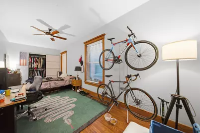 1033 W Dakin Street, Chicago, IL 60613 - Photo 19