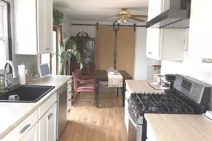 1642 Herbert St, Downers Grove, IL 60515 - Photo 9