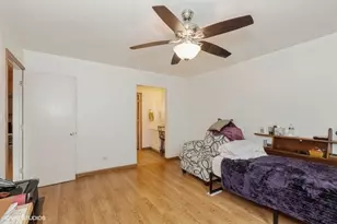 7050 Brighton Ct, Woodridge, IL 60517 - Photo 7