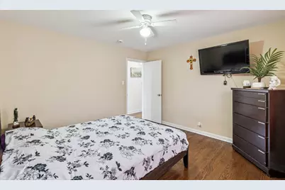 4109 Wenonah Avenue, Stickney, IL 60402 - Photo 9