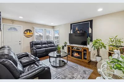 4109 Wenonah Avenue, Stickney, IL 60402 - Photo 3