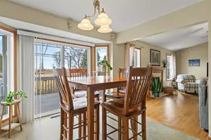 3810 Foxglove Ln, Winnebago, IL 61088 - Photo 7