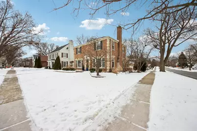 175 S Fairview Avenue, Elmhurst, IL 60126 - Photo 3