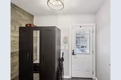 175 S Fairview Avenue, Elmhurst, IL 60126 - Photo 17