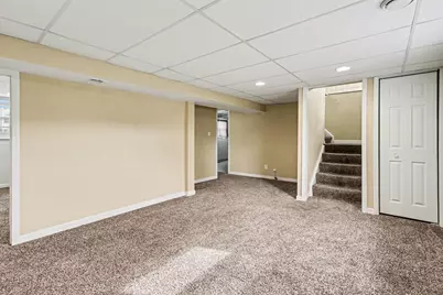 3238 W 74th Place, Merrillville, IN 46410 - Photo 13