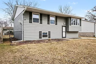 3238 W 74th Place, Merrillville, IN 46410 - Photo 15