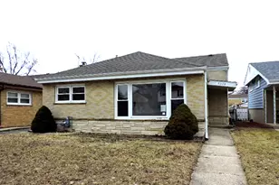 5229 W Greenleaf St, Skokie, IL 60077 - Photo 1