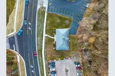 704 E 9th Street, Lockport, IL 60441 - Photo 9