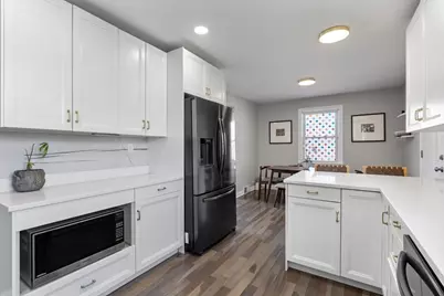 5143 N Newland Avenue, Chicago, IL 60656 - Photo 13