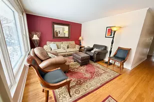 2909 Oakton St, Park Ridge, IL 60068 - Photo 5