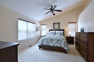 266 Grand Ridge Rd, Saint Charles, IL 60175 - Photo 15