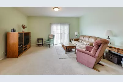 900 Yorktown Street, McHenry, IL 60050 - Photo 7