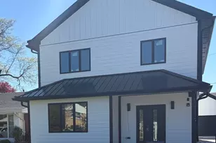 1112 N Knight Ave, Park Ridge, IL 60068 - Photo 1