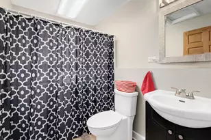 [Address not provided], Hometown, IL 60456 - Photo 11