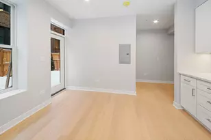 4637 N Ashland Ave, Chicago, IL 60640 - Photo 5