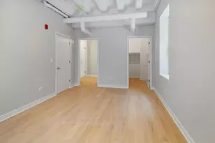 4637 N Ashland Ave, Chicago, IL 60640 - Photo 11