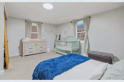 906 Grove Street, Aurora, IL 60505 - Photo 9