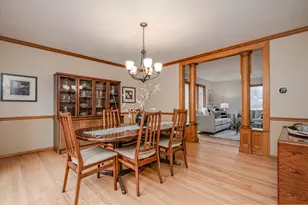 3104 Easton Pl, Saint Charles, IL 60174 - Photo 9