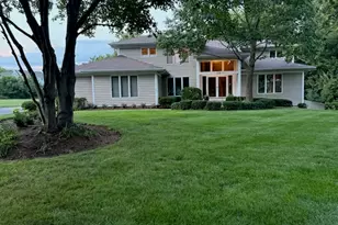 3104 Easton Pl, Saint Charles, IL 60174 - Photo 1