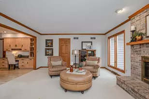 3104 Easton Pl, Saint Charles, IL 60174 - Photo 19