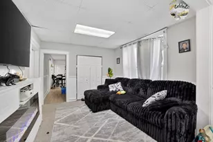 917 N Cicero Ave, Chicago, IL 60651 - Photo 5