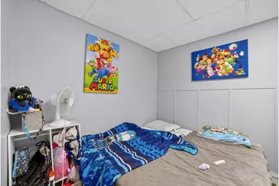 917 N Cicero Avenue, Chicago, IL 60651 - Photo 11