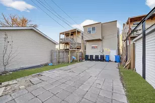 917 N Cicero Ave, Chicago, IL 60651 - Photo 37