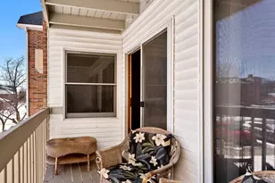 1351 Cunat Ct, Lake in the Hills, IL 60156 - Photo 23